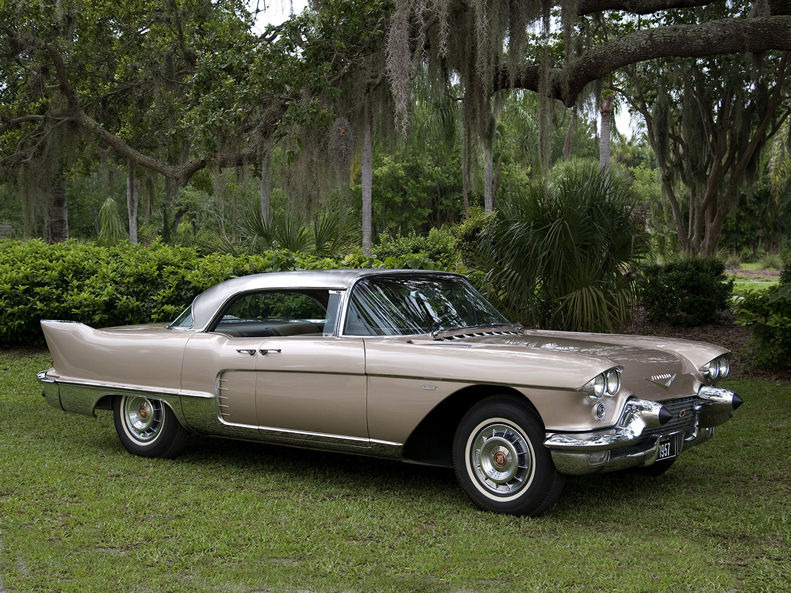 1957-CADILLAC-BROUGHAM